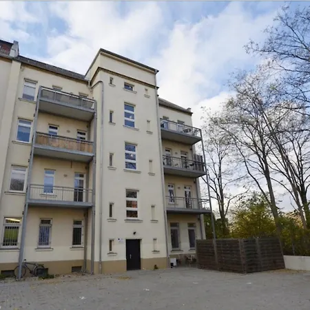 2 Schlafzimmer-balkon-kueche-parkplatz-designerbad Leipzig